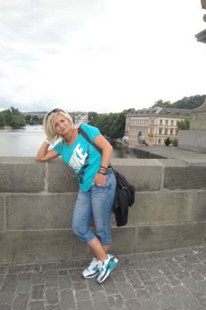 Raylene - rencontre-MILF-La Rochelle